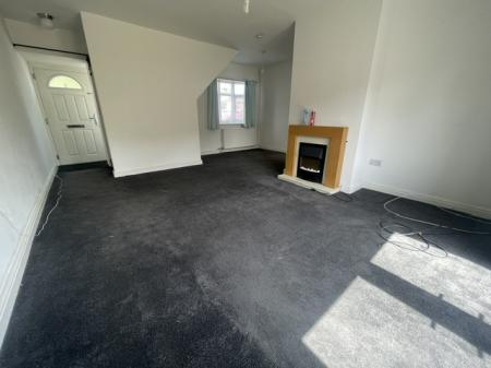 3 bedroom Terraced House to let in Chesterton Way, Leyfields, Tamworth, B79