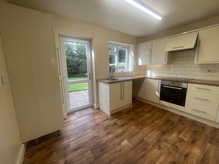 2 bedroom Semi-detached house to let in Furness, Glascote, Tamworth, B77