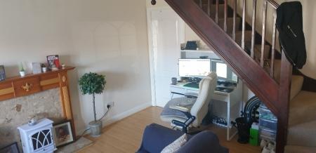 2 bedroom Semi-detached house to let in Furness, Glascote, Tamworth, B77