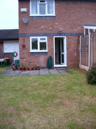 2 bedroom Semi-detached house to let in Furness, Glascote, Tamworth, B77