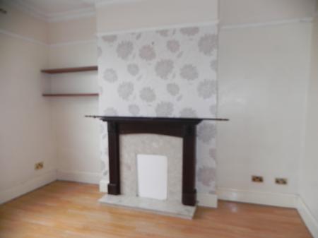 2 bedroom Semi-detached house to let in Woodhouse Lane, Amington, Tamworth, B77