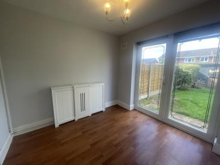 3 bedroom Semi-detached house to let in Lowforce, Wilnecote, B77
