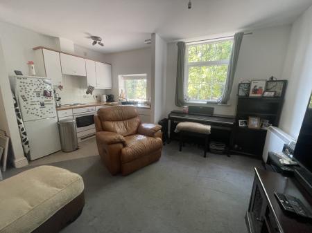 1 bedroom Flat to let in St Edithas Court, Off Kensington Drive, Tamworth, B79