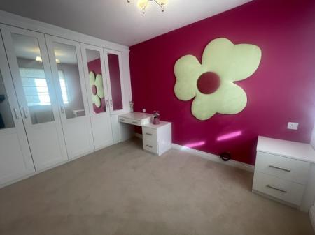4 bedroom Detached house to let in Leyland Road, Glascote, Tamworth, B77