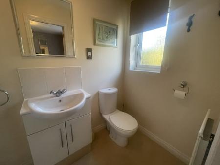 4 bedroom Detached house to let in Leyland Road, Glascote, Tamworth, B77