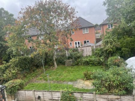 2 bedroom Maisonette to let in Comberford Road, Tamworth, B79