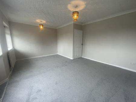 2 bedroom Maisonette to let in Comberford Road, Tamworth, B79