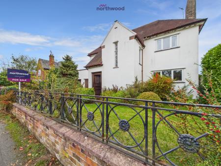 3 bedroom Detached house for sale in Acton Gate, Wrexham, LL11