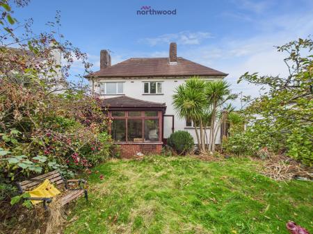 3 bedroom Detached house for sale in Acton Gate, Wrexham, LL11