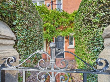 2 bedroom Semi-detached house for sale in Poyser Street, Wrexham, LL13