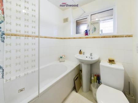 3 bedroom Detached bungalow for sale in Cardigan Road, Wrexham, LL12