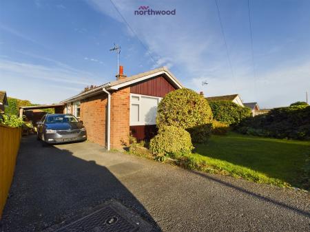 3 bedroom Detached bungalow for sale in Cardigan Road, Wrexham, LL12