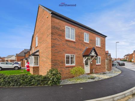 3 bedroom Detached house for sale in Carlton Meadows, Llay, LL12