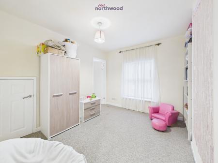 2 bedroom Terraced House for sale in Wrexham Road, Wrexham, LL14