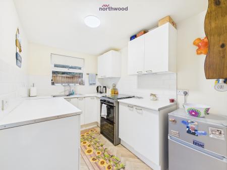 2 bedroom Terraced House for sale in Wrexham Road, Wrexham, LL14