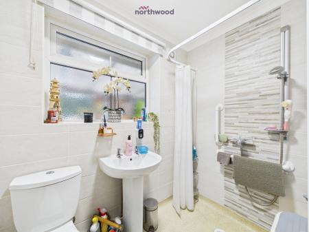 2 bedroom Detached bungalow for sale in Pont Adam Crescent, Wrexham, LL14