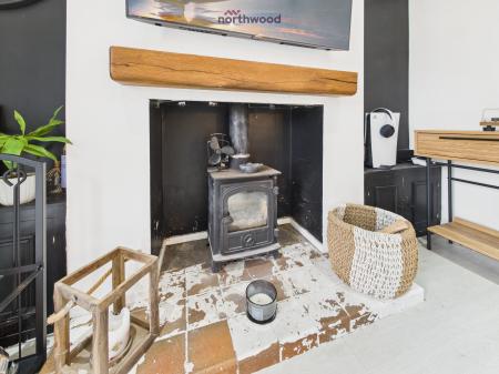 2 bedroom Detached bungalow for sale in Gresford Road, Wrexham, LL12