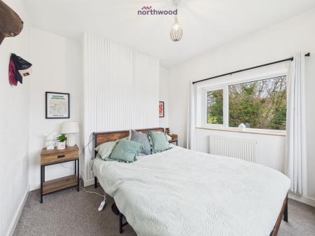 2 bedroom Detached bungalow for sale in Gresford Road, Wrexham, LL12