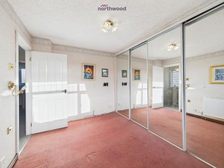 3 bedroom Semi-detached house for sale in Carlton Drive, Gwersyllt, Wrexham, LL11