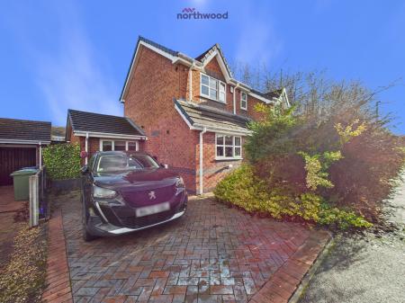 3 bedroom Detached house for sale in Shellbrook Drive, Ruabon, Wrexham, LL14