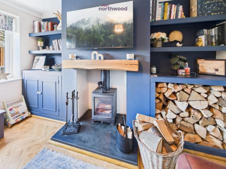 3 bedroom Detached house for sale in Shellbrook Drive, Ruabon, Wrexham, LL14