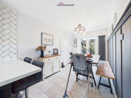 3 bedroom Detached house for sale in Shellbrook Drive, Ruabon, Wrexham, LL14