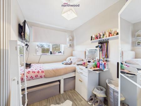 3 bedroom Detached house for sale in Shellbrook Drive, Ruabon, Wrexham, LL14