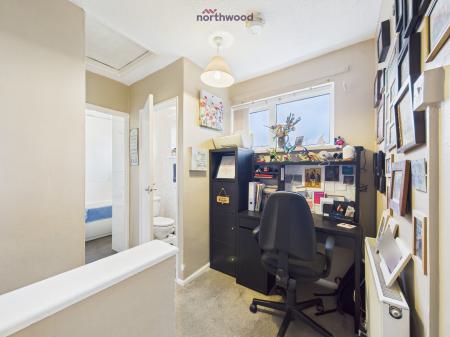 3 bedroom Semi-detached house for sale in Tanat Way, Wrexham, Wrexham, LL13