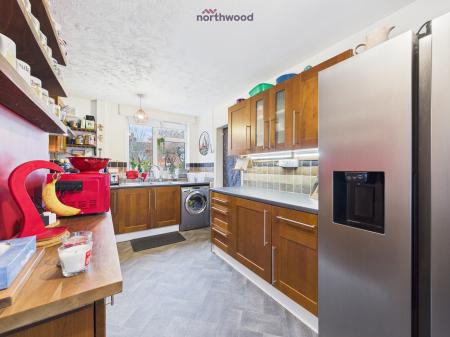 3 bedroom Semi-detached house for sale in Tanat Way, Wrexham, Wrexham, LL13