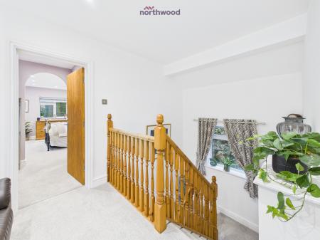 3 bedroom Detached house for sale in Heol Pen Y Felin, Wrexham, LL11