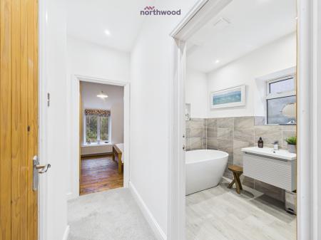 3 bedroom Detached house for sale in Heol Pen Y Felin, Wrexham, LL11