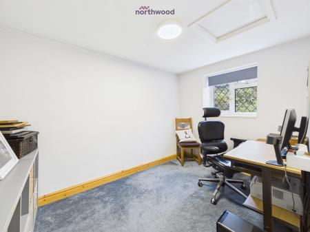 3 bedroom Detached house for sale in Heol Pen Y Felin, Wrexham, LL11