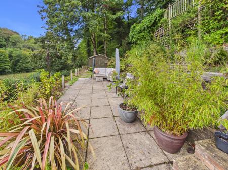 3 bedroom Detached house for sale in Heol Pen Y Felin, Wrexham, LL11