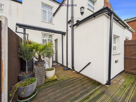 2 bedroom Terraced House for sale in Greenfield, Wrexham, LL11