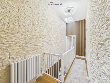 2 bedroom Terraced House for sale in Greenfield, Wrexham, LL11