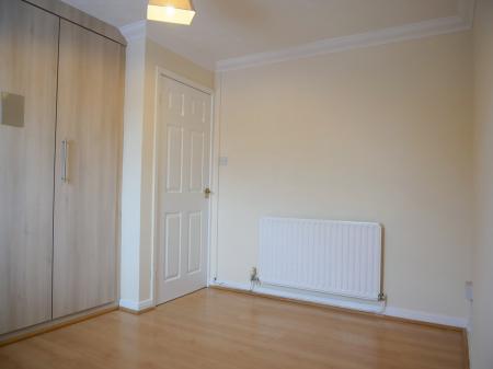 2 bedroom Flat to let in Brook Street, Wrexham, LL13