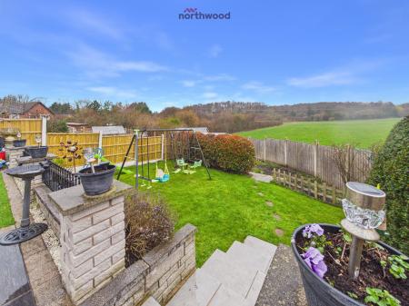 4 bedroom Detached house for sale in Rhuddlan Road, Wrexham, LL14