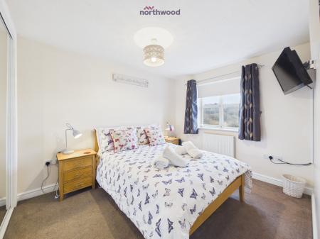 4 bedroom Detached house for sale in Rhuddlan Road, Wrexham, LL14