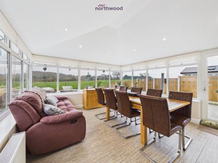 4 bedroom Detached house for sale in Rhuddlan Road, Wrexham, LL14