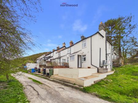 1 bedroom Cottage for sale in Tai Newyddion, Llandegla, LL11