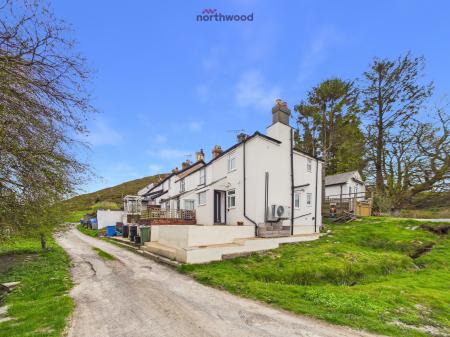 1 bedroom Cottage for sale in Tai Newyddion, Llandegla, LL11