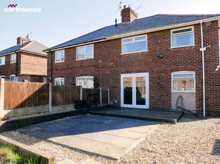 3 bedroom Semi-detached house for sale in Maelor View, Pen Y Cae, Wrexham, LL14