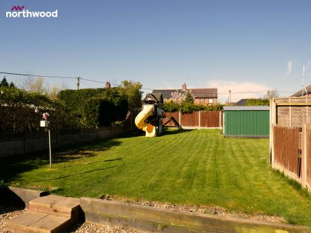 3 bedroom Semi-detached house for sale in Maelor View, Pen Y Cae, Wrexham, LL14