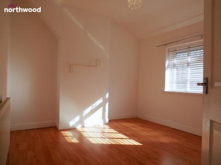 3 bedroom Semi-detached house for sale in Maelor View, Pen Y Cae, Wrexham, LL14