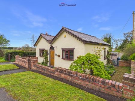 Bryn-Y-Grog Hill, Wrexham, LL13