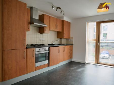 2 bedroom Flat to let in Bentley Place, Wrexham, LL13