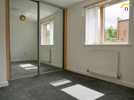 2 bedroom Flat to let in Bentley Place, Wrexham, LL13