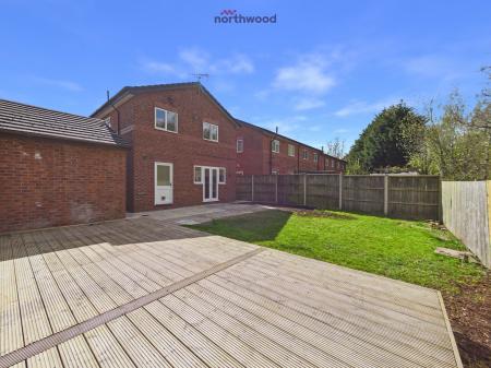 4 bedroom Detached house for sale in Bramble Court, Wrexham, LL12