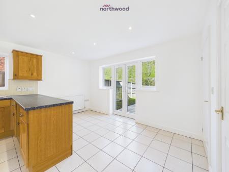 4 bedroom Detached house for sale in Bramble Court, Wrexham, LL12