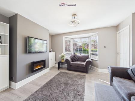 3 bedroom Semi-detached house for sale in Maple Avenue, Wrexham, Wrexham, LL12